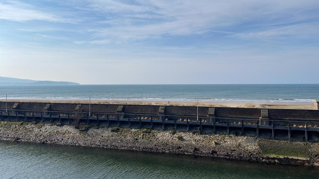 The Marine - Balcony - View - Coorie Doon * Ayr