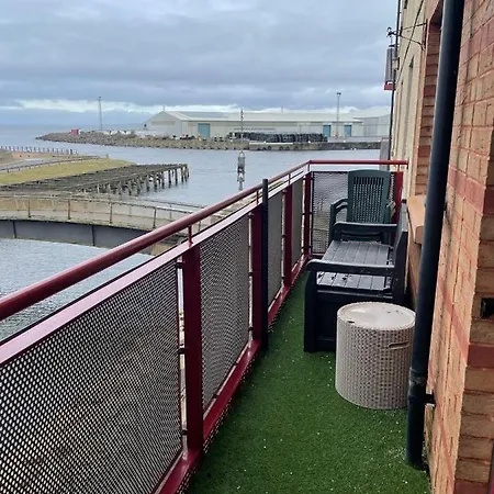 The Marine - Balcony - Beach View - Coorie Doon Stays Ayr Exterior photo